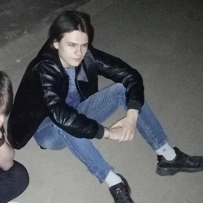 Дмитрий Савин