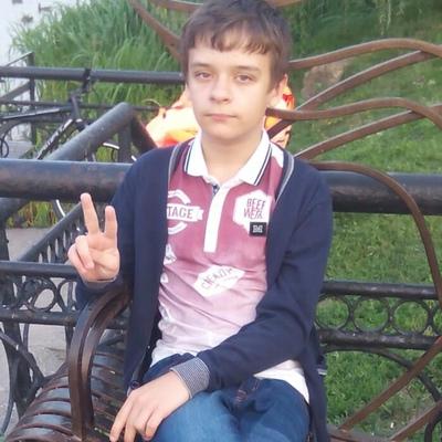 Артем Колосов
