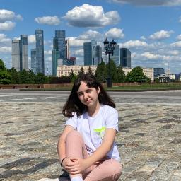 Анна Пономаренко